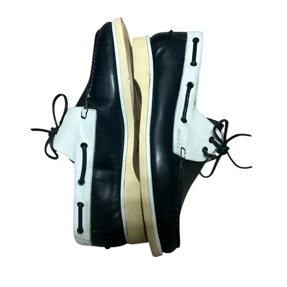 👞  GUCCI brand new children’s leather lace ups 37 1/2B