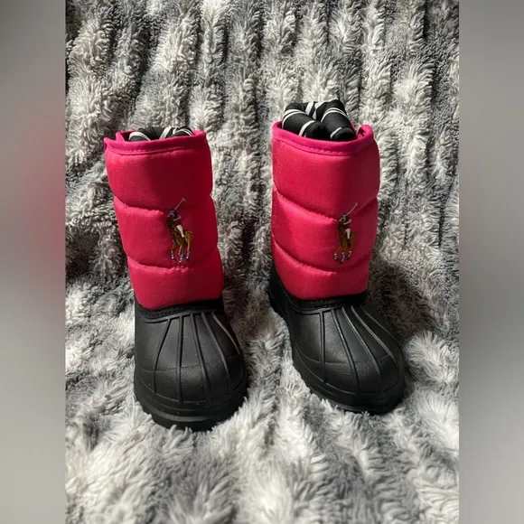 240: Polo Ralph Lauren Todder Girl Snow Boots