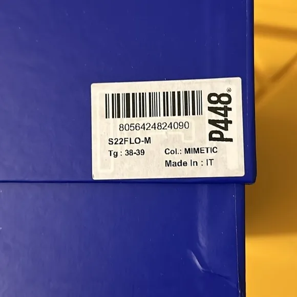 38/39 P448 shower pool shoes