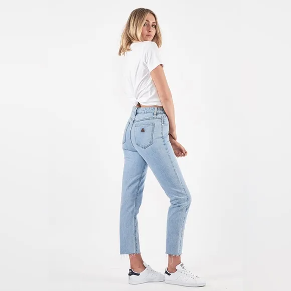 ABRAND - A '94 HIGH SLIM JEAN IN WALK AWAY Blue Jeans Size 25 Casual Rise Light