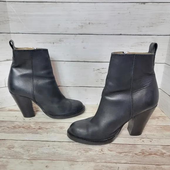 Acne Pistol black leather ankle boots
