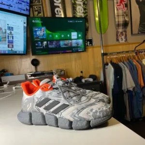ADIDAS CLIMACOOL VENTO RUNNING SNEAKER SHOES CAMO GREY