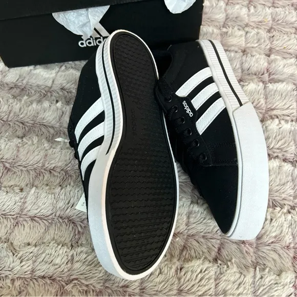 ADIDAS Daily Sneakers size 6