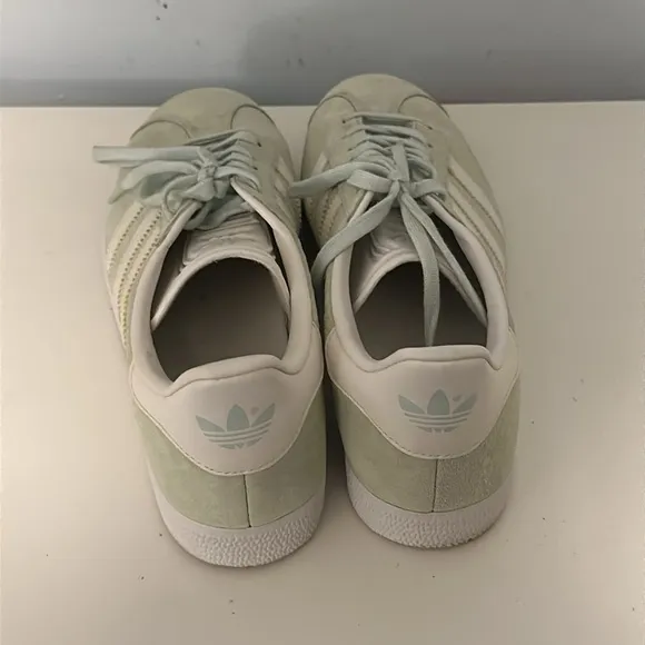 Adidas Gazelle Shoes