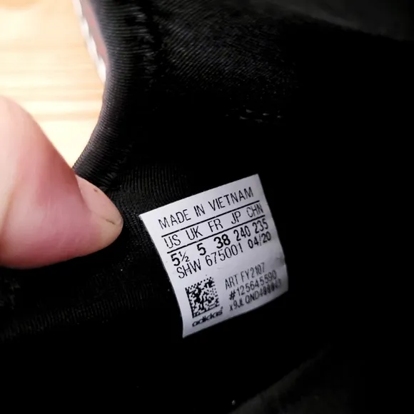 Adidas NMD Ri.V2 Running Shoes
