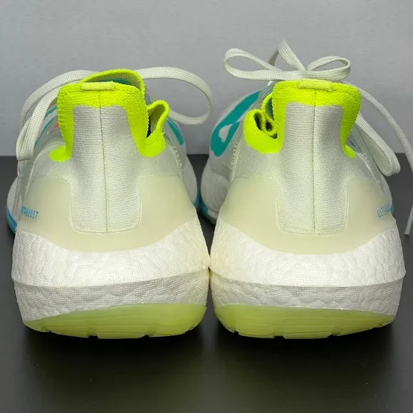 Adidas Sneakers Mens Ultra Boost 21 Running Shoes Size: 11.5
