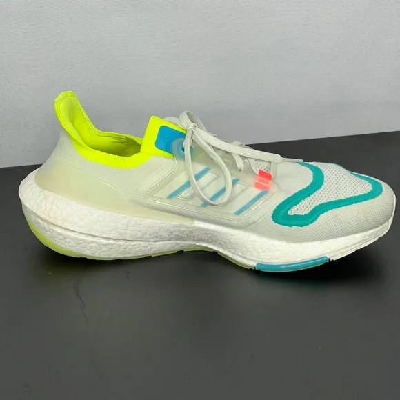 Adidas Sneakers Mens Ultra Boost 21 Running Shoes Size: 11.5