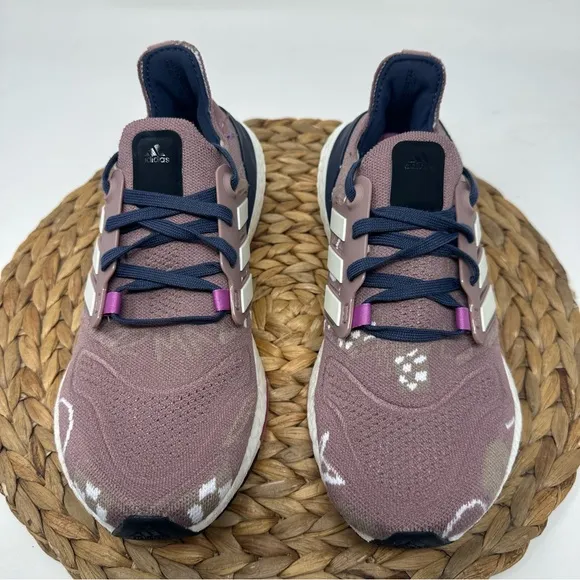 ADIDAS UltraBoost 22 Running Shoes Purple Chalky Brown Size 7.5 Women's