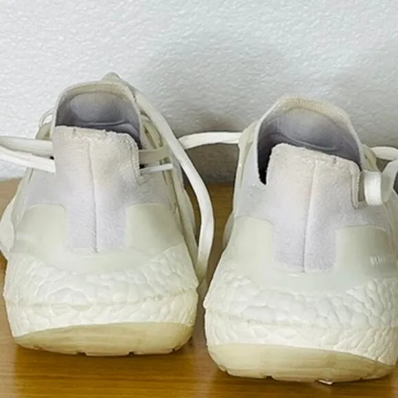 Adidas Ultraboost 22 White Running Shoes Sneakers