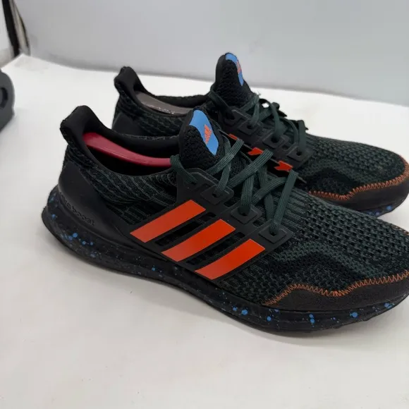 Adidas Ultraboost 5.0 DNA Mens 10.5 Running Shoes Sneakers Boost Green GV8733
