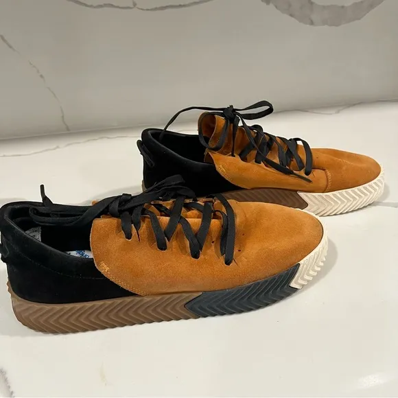 Adidas x Alexander Wang men's Sk8 suede shoes‎ spice orange and black size 12