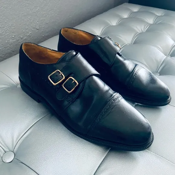 Adolfo Black Leather Shoes w/ Buckle Closure