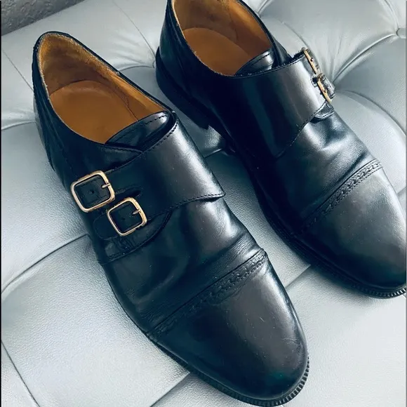Adolfo Black Leather Shoes w/ Buckle Closure