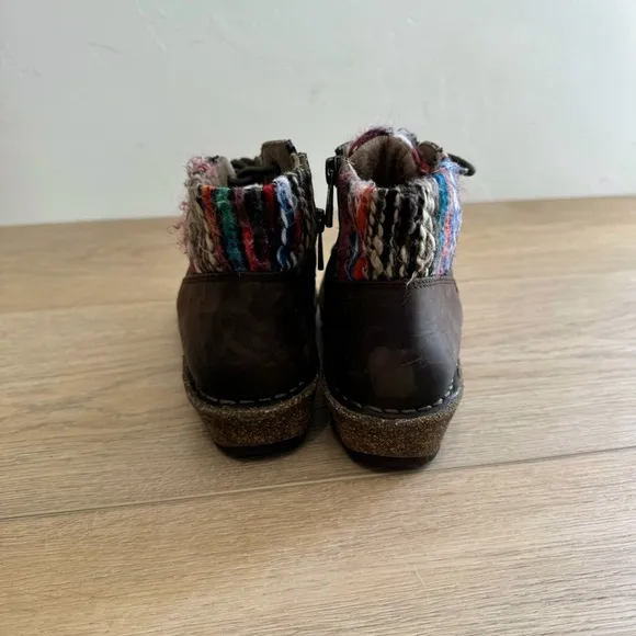Aetrex Women’s Jolie Brown Leather Sweater Cuff Ankle Side Zip Boots Size 5