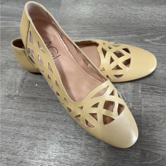 AGL Women's yellow Ballet Flats