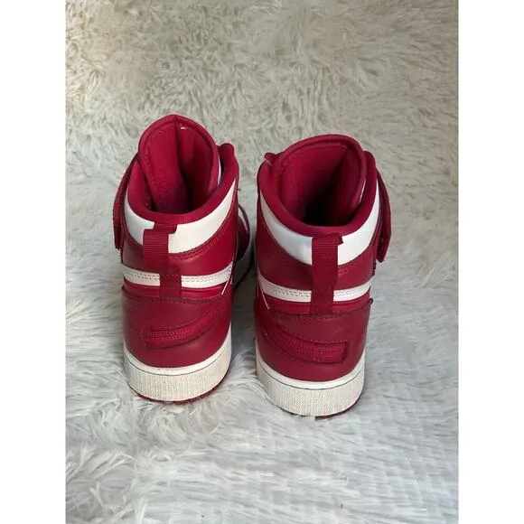 Air Jordan 1 Hi FlyEase Cardinal Red US 5 Youth / Women’s 6