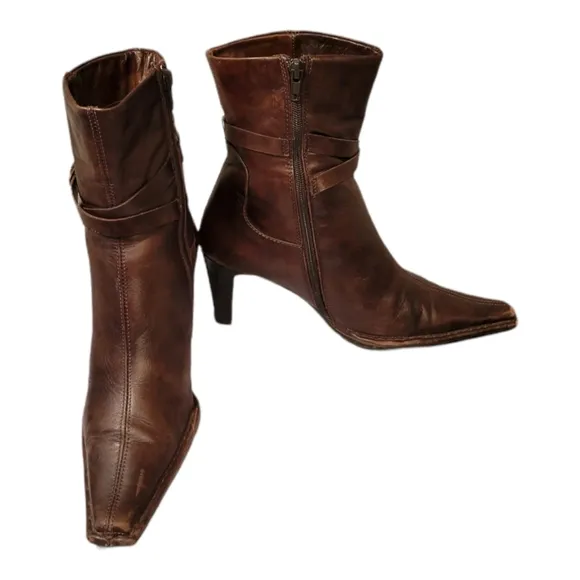 Aldo Mid calf Boots Women's Size 7.5 Ankle Boots Leather