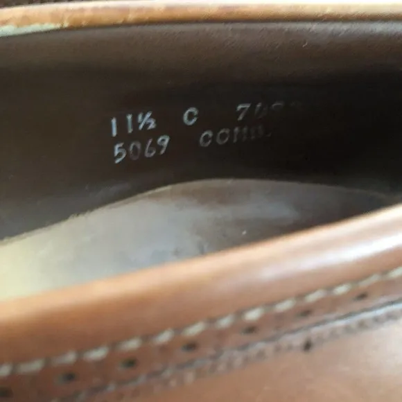 Allen Edmonds shoes Bridgeton Oak Leather Tassel Shawl Loafers Mens Sz 11.5 D