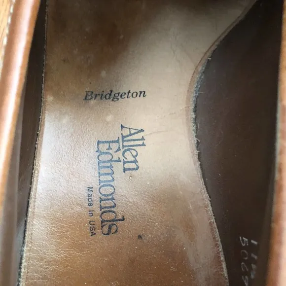 Allen Edmonds shoes Bridgeton Oak Leather Tassel Shawl Loafers Mens Sz 11.5 D