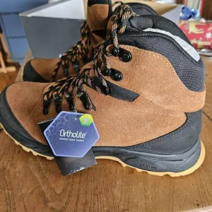 Alpine Design Men's Shoes Trekker Leather Boot Vibram 9.5
