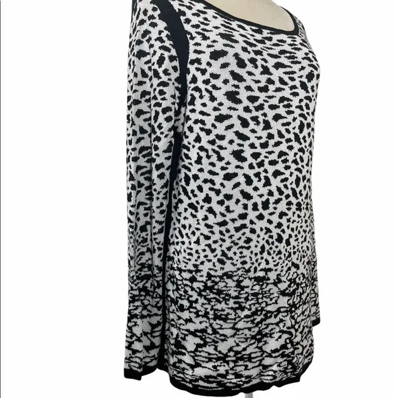 Animal Print Scoop Neck Long Sleeve Dressy Knit