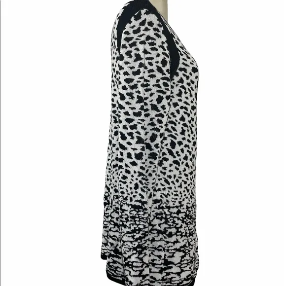 Animal Print Scoop Neck Long Sleeve Dressy Knit