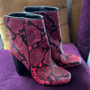 Ankle Boots 👢