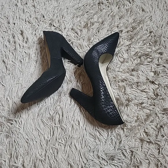 Anne Klein Hollyn Heels Pumps Black Reptile Print Leather Size 7.5 M Chic Babe