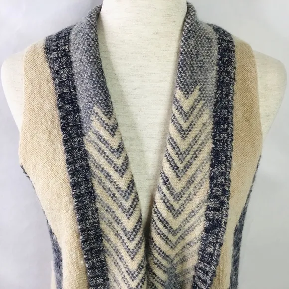 ANTHRO Size XS/S Mabli Sleeping On Snow Vest Cardigan Sweater Boho Ombré Blue