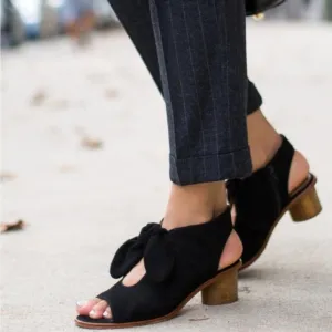 Anthropologie Bernardo Lizzie Bow Black Suede Booties Sandals Heels size 7.5