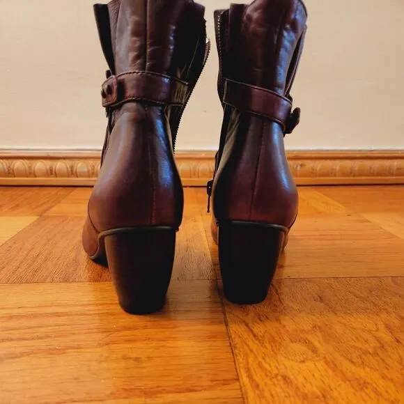 Anthropologie Everybody BZ Moda ankle boots