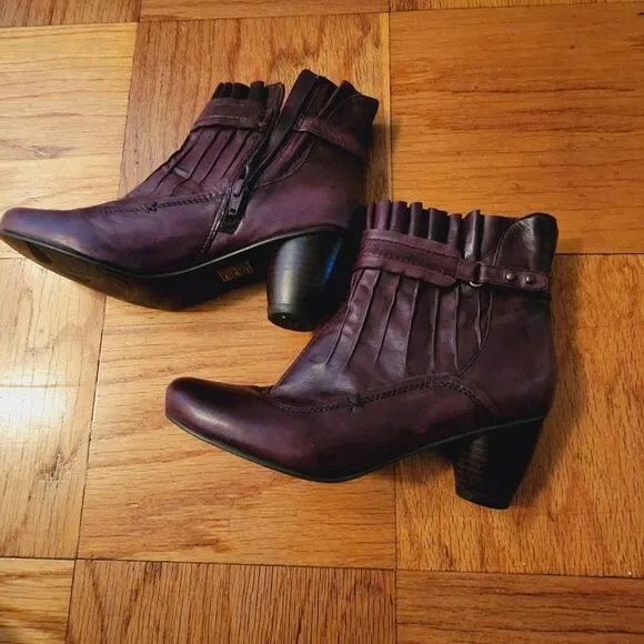 Anthropologie Everybody BZ Moda ankle boots