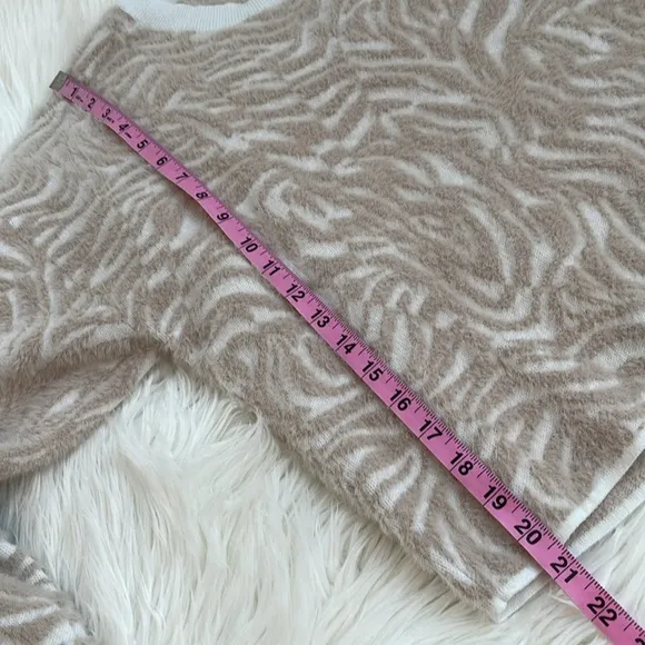 Anthropologie Pilcro Cream &amp; Tan Tiger Stripe Sweater