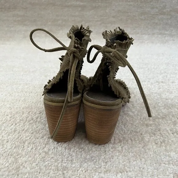Anthropologie Silent D Gresham Fringe Heels Shoes US 6-6.5 / EU 37