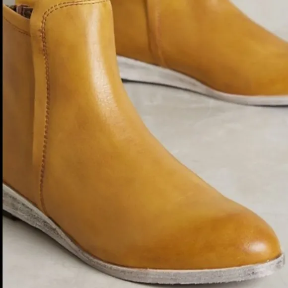 Anthropology GeeWawa torquise ankle leather boots back zipper