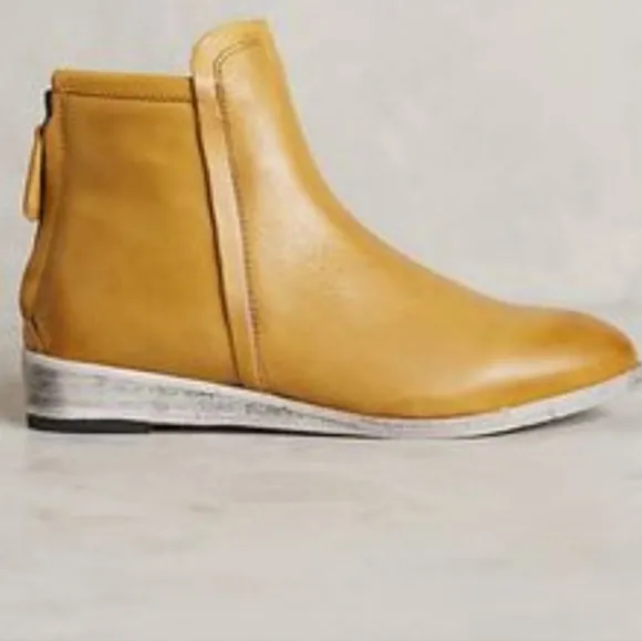 Anthropology GeeWawa torquise ankle leather boots back zipper