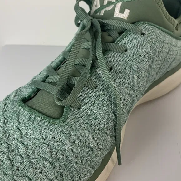 APL Athletic Propulsion Labs Men's Green Techloom Phantom Running Shoes Size 14