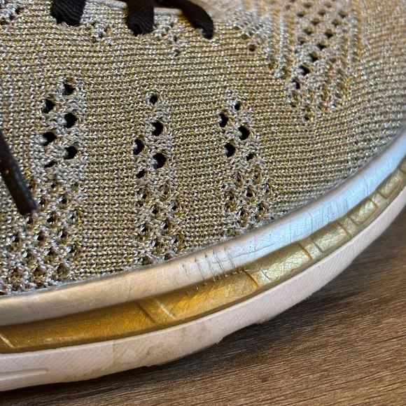 APL Techloom Pro Sneakers Metallic Gold Silver Knit Womens Running Shoes