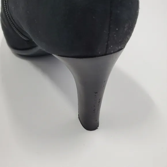 Aquatalia Black Suede Shooties Ankle Boots Zip