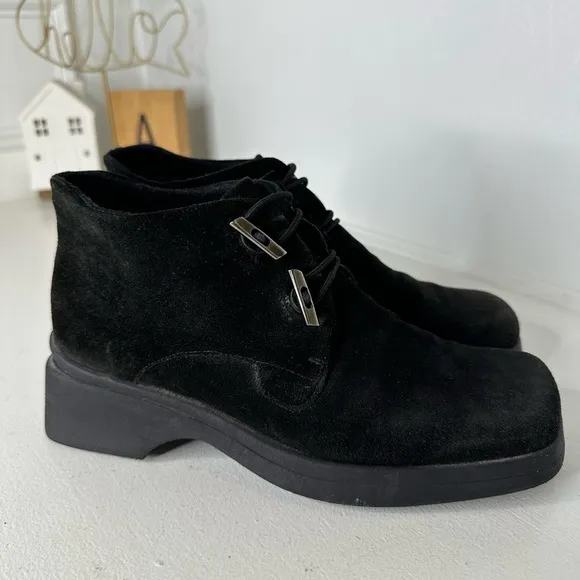 Aquatalia Shoe Bootie Fashion Leather Chukka Square Toe Marvin K Black Women 7.5