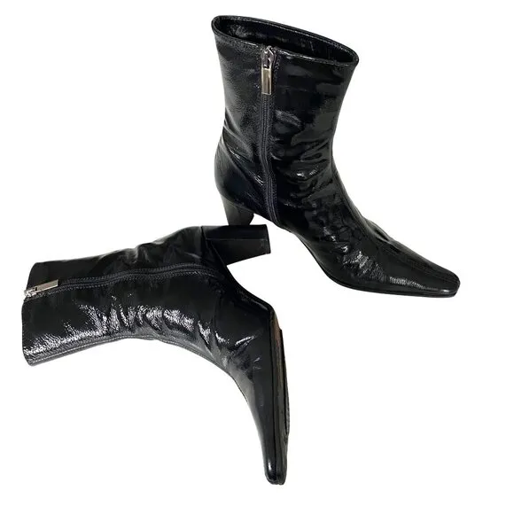Aquatalia Vintage Patent Leather Ankle Boots Made in Italy Sz 8 Modern City Chic