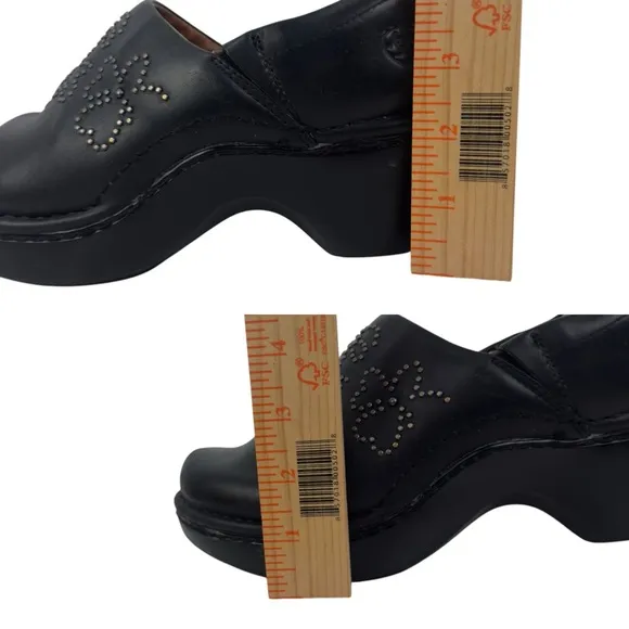 Ariat Black Leather Clog Mules Silver Embellishment Slip on Womens Size 8.5 B