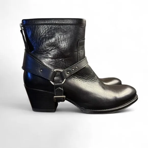 Ariat Women's Black Leather and Silver Harness Boots Size 7.5