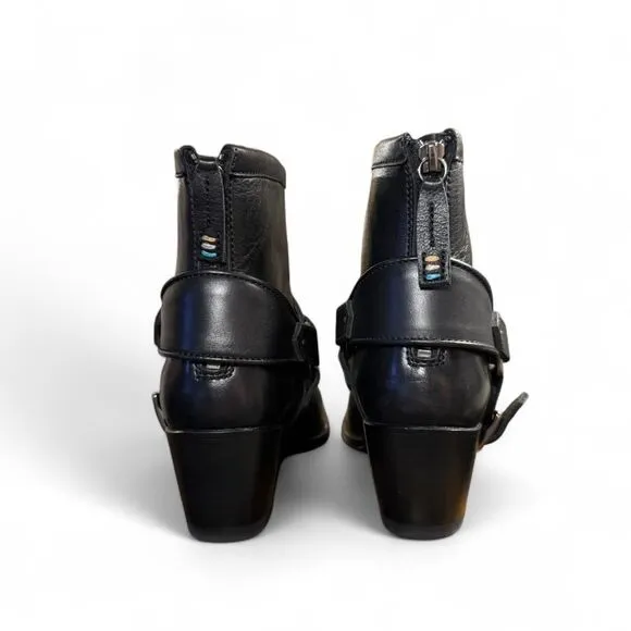 Ariat Women's Black Leather and Silver Harness Boots Size 7.5