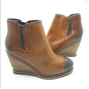 Arita belle wedge ankle booties boots