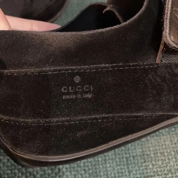 Authentic Black Gucci Woman’s Velcro Sneaker size 39 1/2 Y2K 90’s
