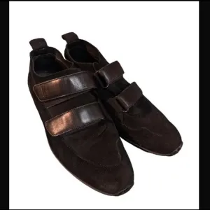 Authentic Black Gucci Woman’s Velcro Sneaker size 39 1/2 Y2K 90’s