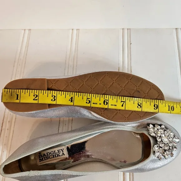 Badgley Mischka Ballet Flats Womens 7 Bianca Silver Leather Rhinestone Shoes