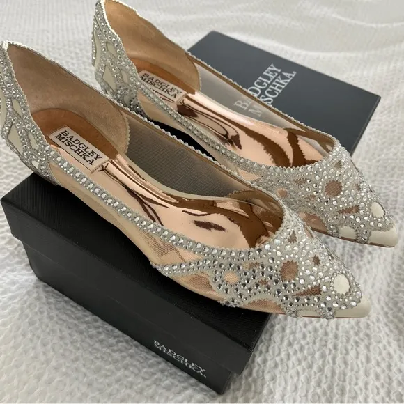 Badgley Mischka Gigi Flats (Size 8.5)