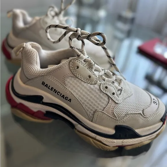 Balenciaga Women's Cream Sneakers